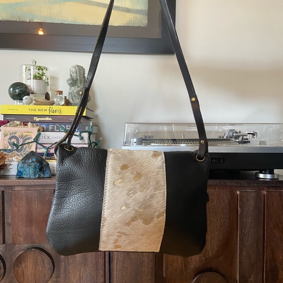 CHC Handmade/High Quality Pebbled Black Leather Foldover Crossbody Bag - EUC - Picture 6 of 16